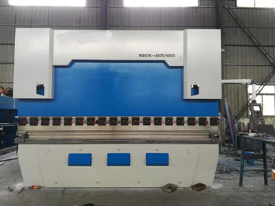 Automatic metal cutting machine for Russia client
