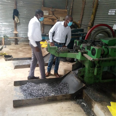 Automatic wire steel nail making machine working in kenya market 