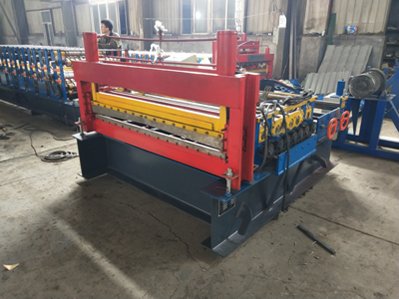 automatic metal sheet rolling machine