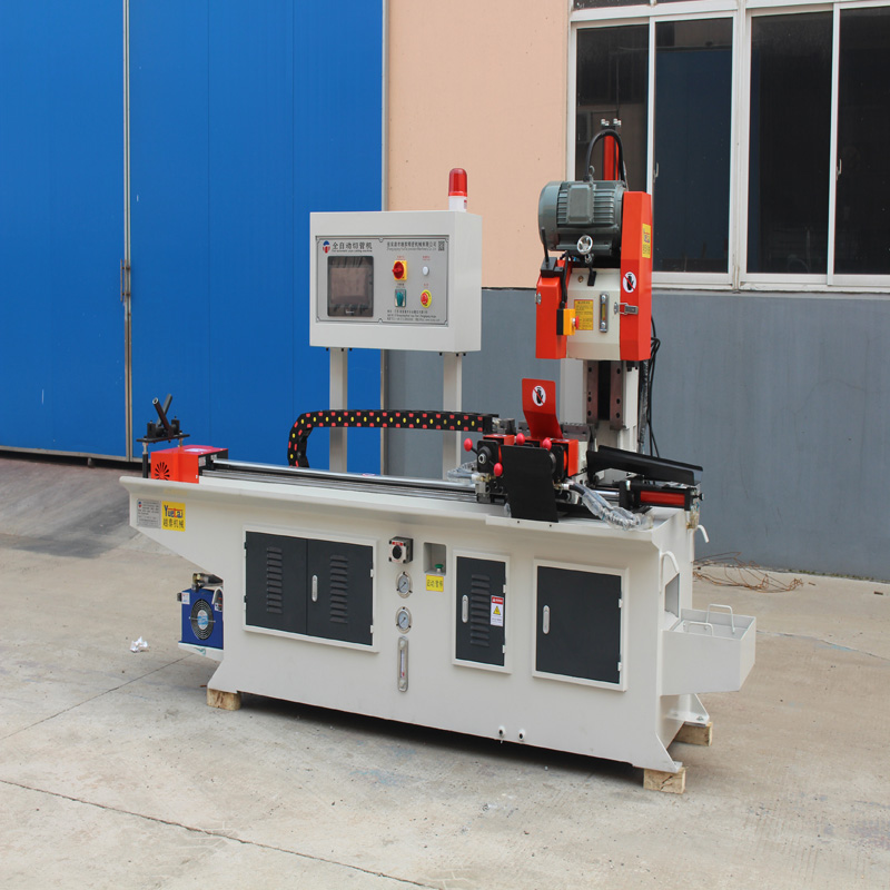 steel pipe cutting machine 