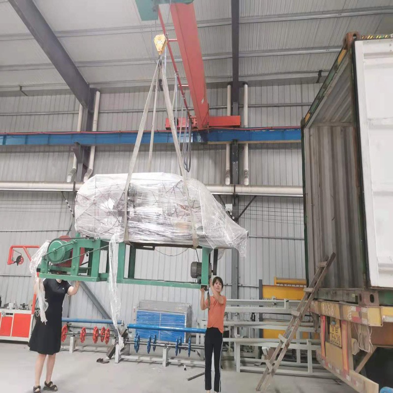 barbed wire making machine delivery for kenya client