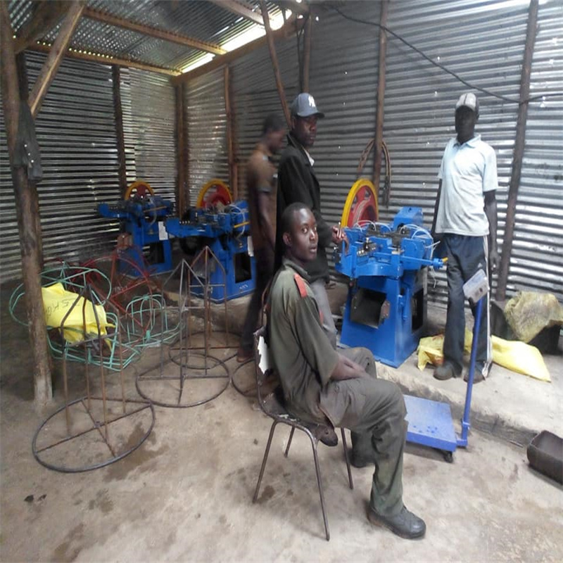 Automatic wire steel nail making machine working in kenya market 