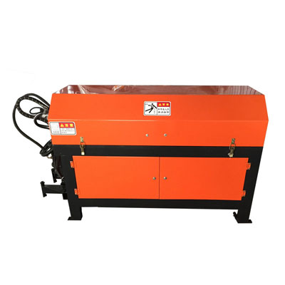 Automatic straightening and cutting machine